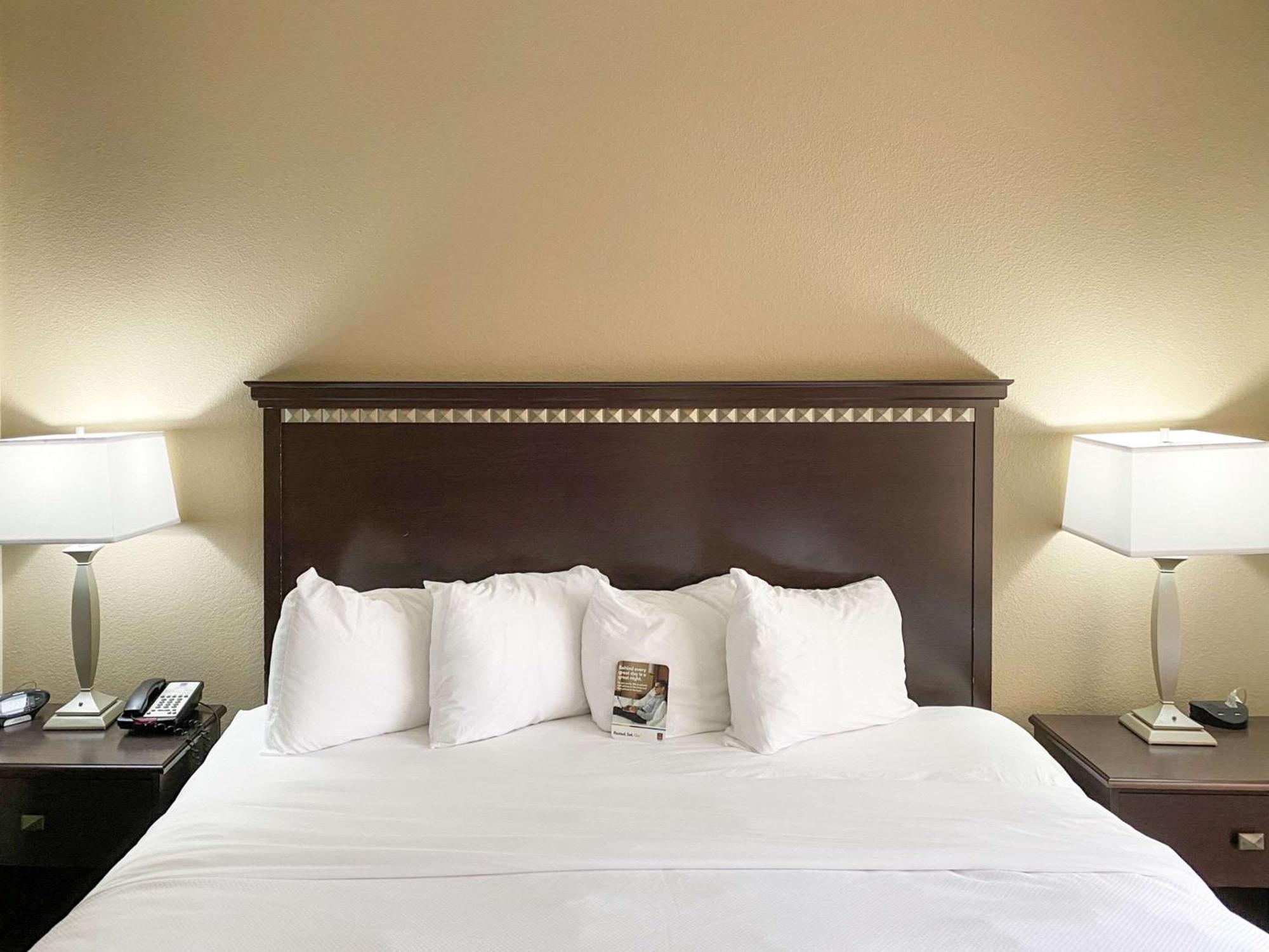 Comfort Suites Kings Bay Naval Base Area 킹슬랜드 외부 사진
